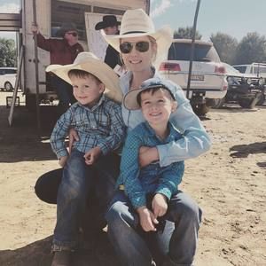 Meet your Posher, Emma